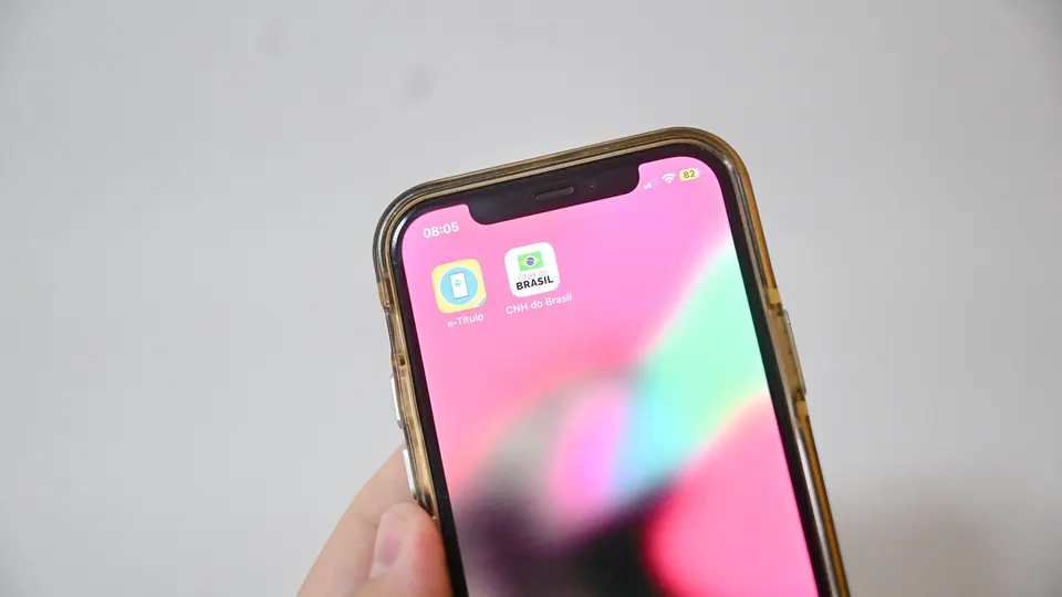 Tela de celular mostrando o aplicativo e-Título da Justiça Eleitoral